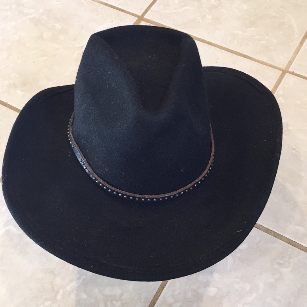 Black Silver Canyon Western style hat wool made in USA